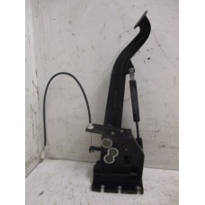 BENTLEY ARNAGE - HANDBRAKE PEDAL / LEVER MECHANISM / ASSEMBLY - PC23082PC